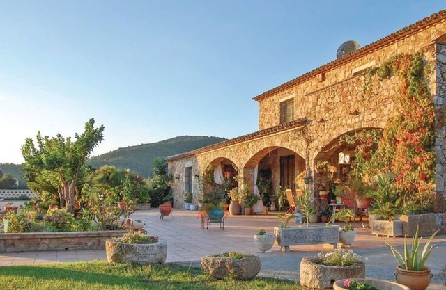 Villa en plena naturaleza con piscina privada
