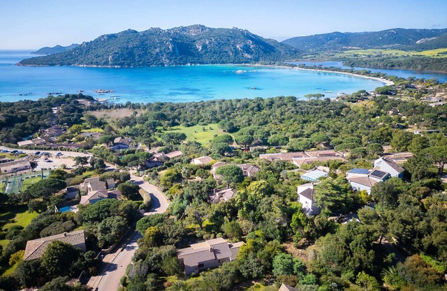 Hermosa Villa con piscina - Vista al mar - PALOMBAGGIA
