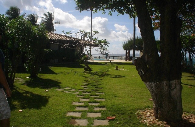 Village Isla de los Corales, a 2 metros de la playa. Estructura de hotel 5 estrellas.