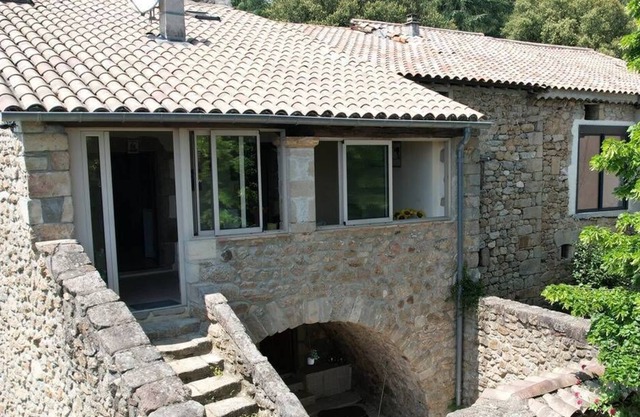 Village house in Joannas for 5 people with interior courtyard