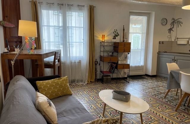 Casa de pueblo de 3 habitaciones para 6 personas entre Salon y Aix en Provence
