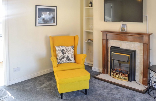 Village View Apartment Two - UK42966