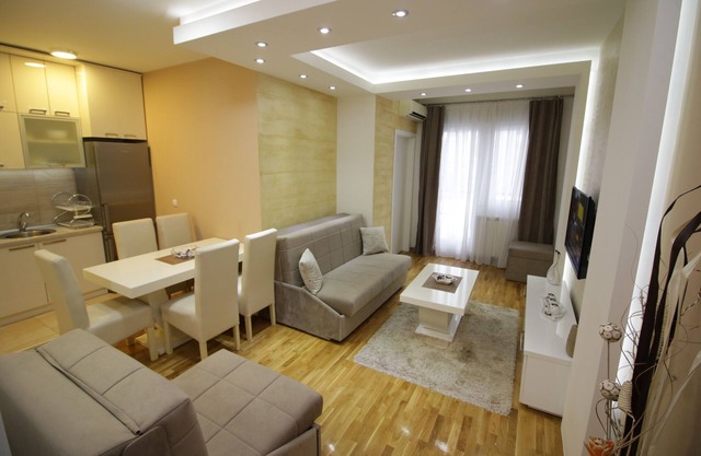 Visite BELGRADE estancia en apartamento de lujo para cinco personas.