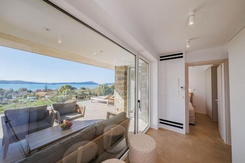 VistaWave Sea View Villa