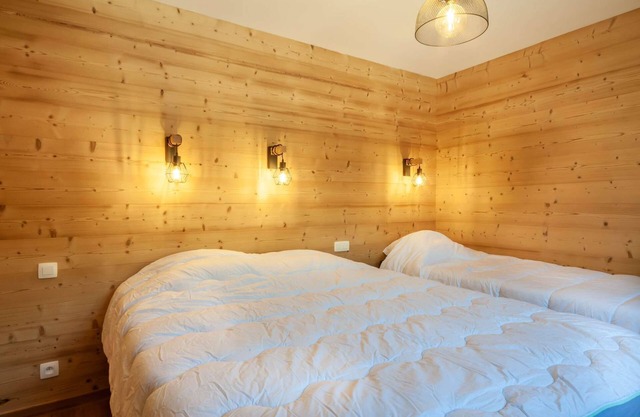 VOROCHES B6 - Una Habitación Piso, Capacidad 4