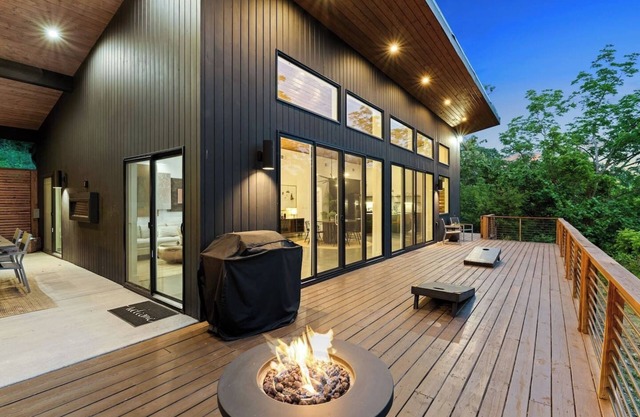 Voted Best Luxe Stay Asheville Glass House Hot Tub Mountain Views
