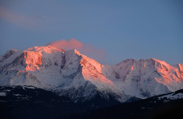 Vue Mont-Blanc, unique, cosy and natural