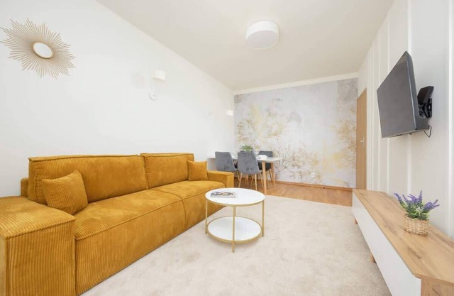 Włodarzewska 87A | Chic Apartment | Parking