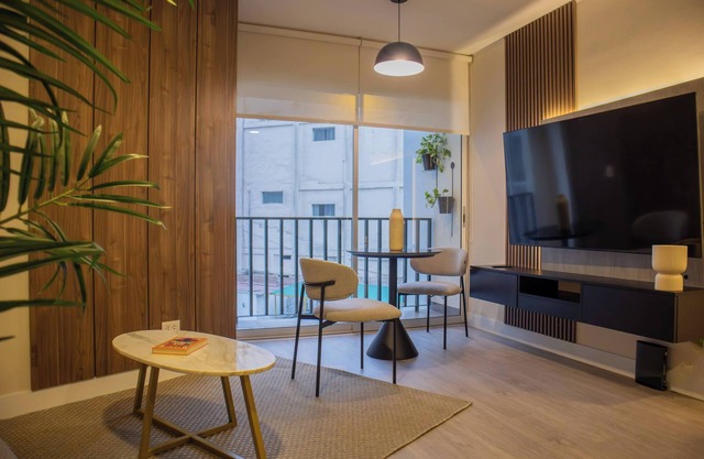 w* | Exceptional 1BR w/ Balcony in San Isidro