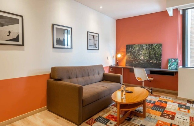 w* | Colorful 1BR in San Patricio