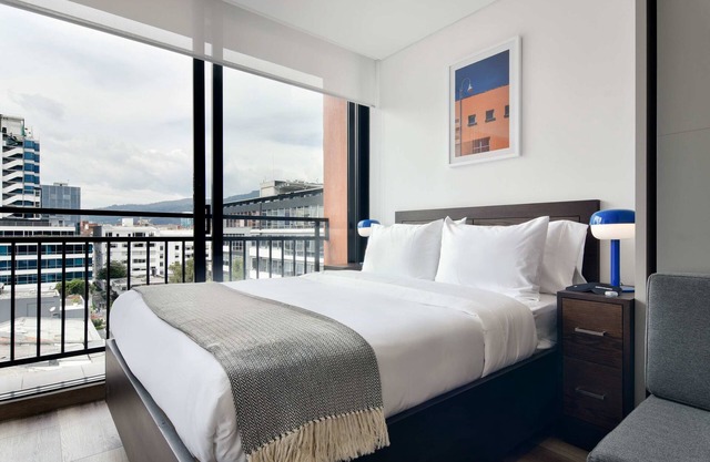 w* | Premium Loft w/ Balcony in Bogota
