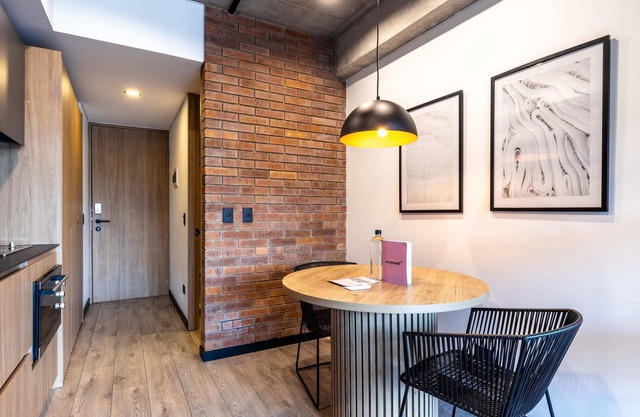 w* | Stylish loft near Parque Virrey