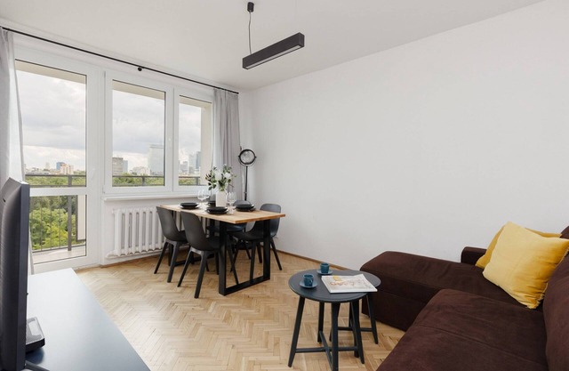 Wałowa 4 | Comfortable Apart| Balcony View