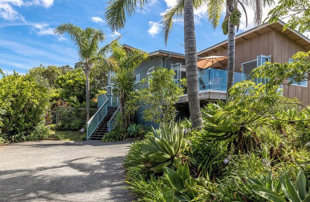 Waiheke Oasis – Your Summer Sanctuary