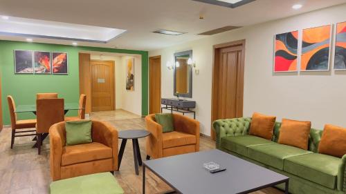 Walk-Inn Centaurus Apartments Islamabad