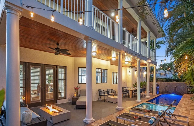 Walk to Beach / Heated Pool / Serenity at its Finest / Hemingway Key / VlLLAS