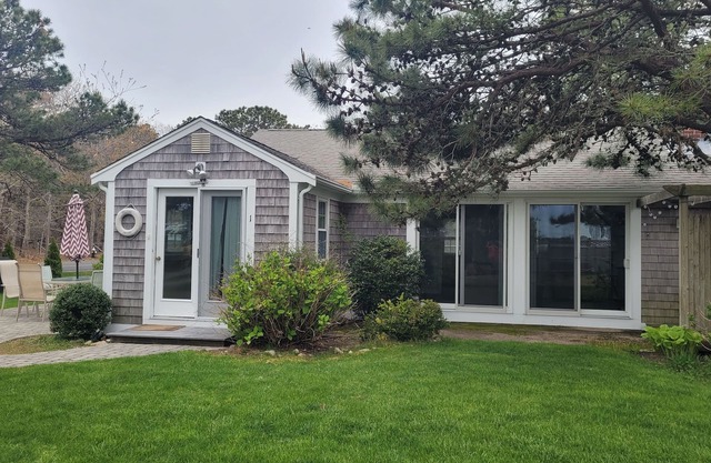 Camina a la playa de la gaviota desde esta prístina escapada a Cape Cod