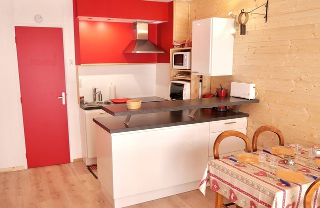 warm, quiet and comfortable 3-star studio