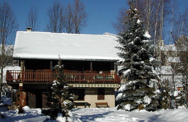 Chalet tradicional cálido, nieve / sol Hautes Alpes, todas las comodidades