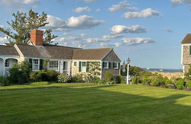 Waterfront Delft Haven Historic West End Cottage con estacionamiento. Mejor ubicación