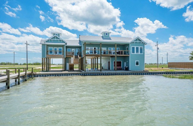 Waterfront Getaway w/ Pier & Kayak Access!
