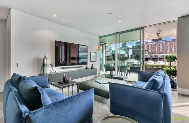 Waterfront Glamour