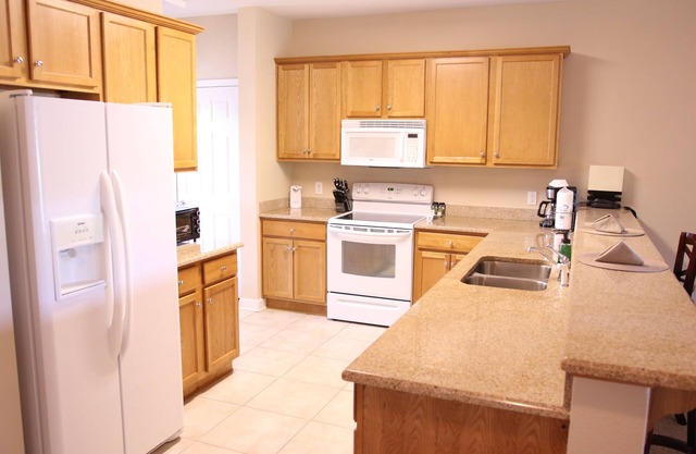 Waterfront Condo, pacífico y tranquilo, Snowbirds dan la bienvenida en marzo y abril!