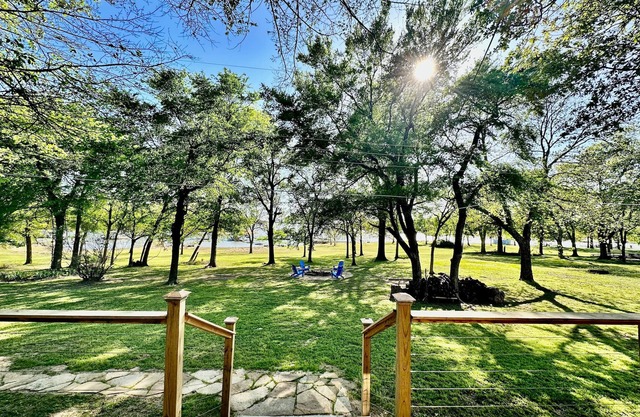 Waterfront home on Lake Eufaula