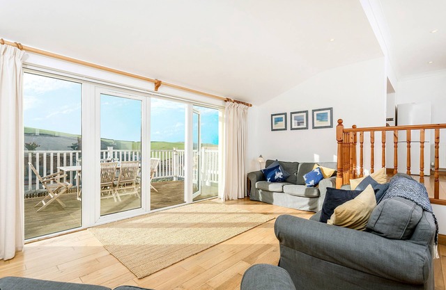 Welcome to Bay View, a stunning five-bedroom dog-friendly holiday home