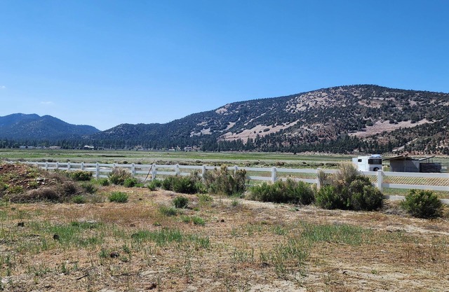 Welcome to Gold Mountain Retreat. Minutes away from Big Bear lake and Ski resort