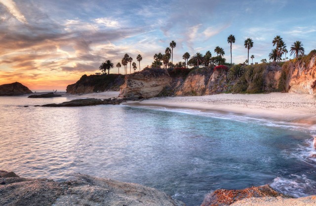 Bienvenido a la impactante Laguna Beach!