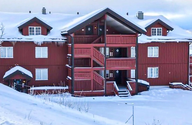 Alojamiento de 3 habitaciones en Vågslid