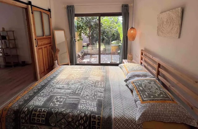 Welcome to Yellowstone in Jungle Oak House