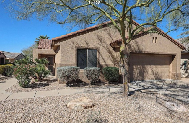 Welcoming 2-bedroom house with AC in The Grand