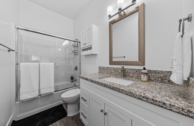 Welcoming 3-bedroom suite in Gardnerville, NV near Topaz Lake