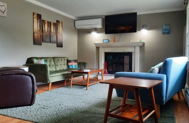 Westerly Beach minutes from private 3 bed house