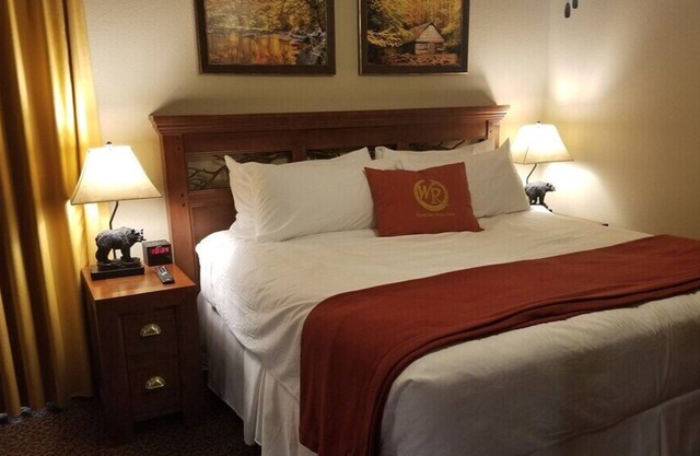 Westgate Smoky Mountain Resort & Water Park 1 Bedroom Villa