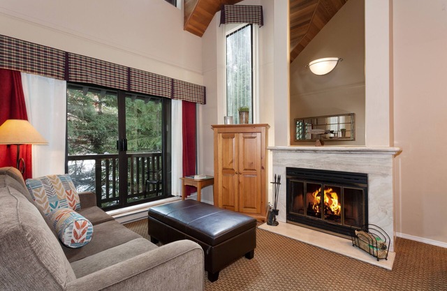 Whistler Two Bed Townhome a pasos de los remontes y el pueblo. Mejor ubicacion