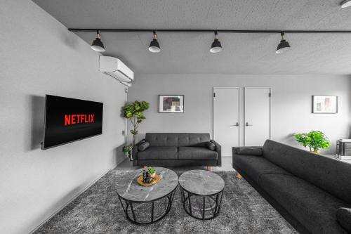 WhiteGarden YIG STAY