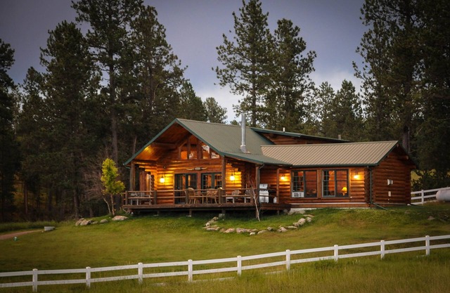 Absolutamente tranquilo Black Hills Log Home en 17 acres