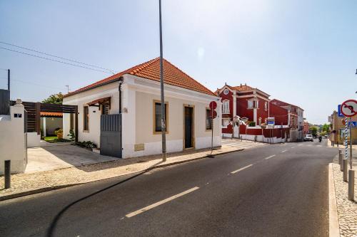 WHome Relaxed Stay in Central Oeiras