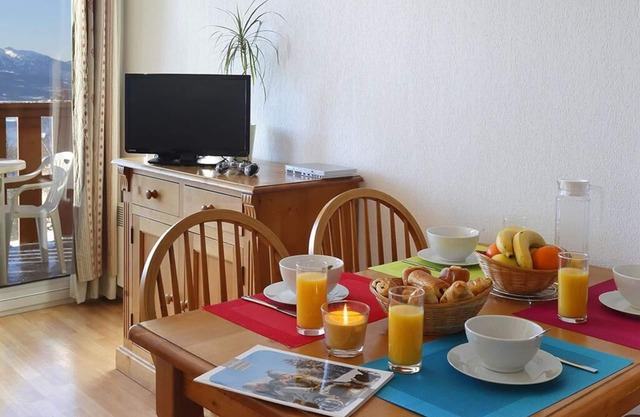 Wifi, fitness, piscina, terraza, parking, local para esquís, 40m², Font Romeu