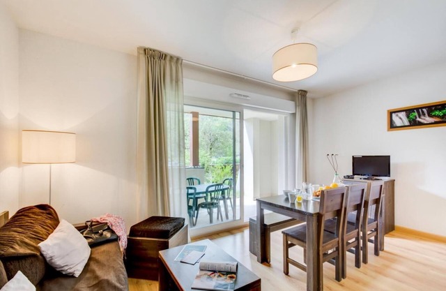 Wifi, 50m del centro estación, terraza, balcón, parking, tv, local para esquís, 44-56m², Peyragudes