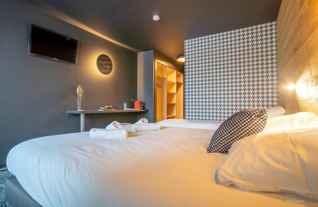 Wifi, vista montaña, piscina, sauna, hammam, balcón, parking, local para esquís, 20m²