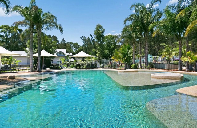 Wild Duck Holiday Home at Rafferty's Resort