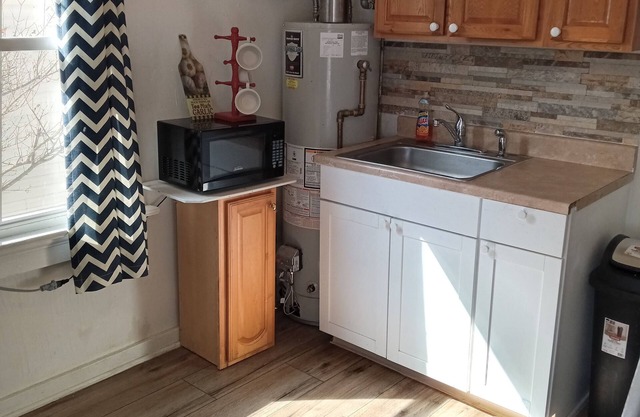 Wildwood Cottage-15 minute walk to Beach/Boardwalk.