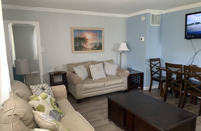 Wildwood - Cerca de la Playa / paseo marítimo, Cottage trasero