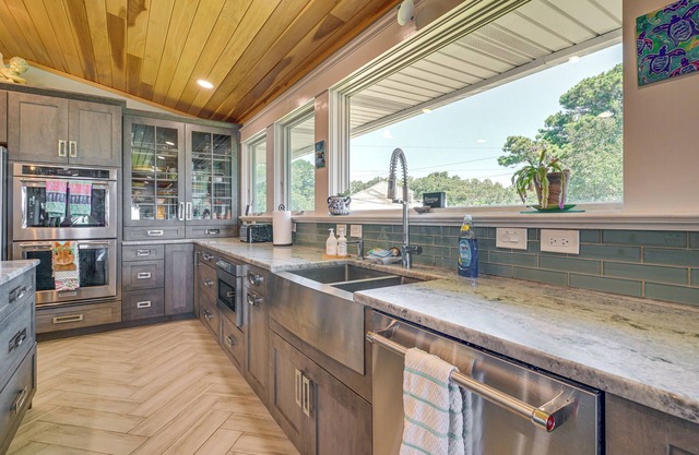 Wilmington Getaway w/ Dock & Masonboro Island View