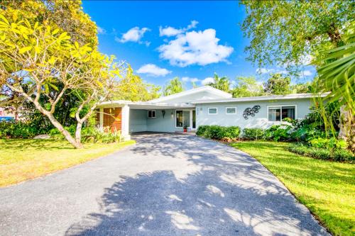 Wilton Manors Nirvana