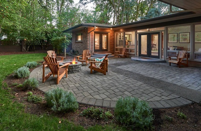Mid-Century Maison en McMinnville, OR!